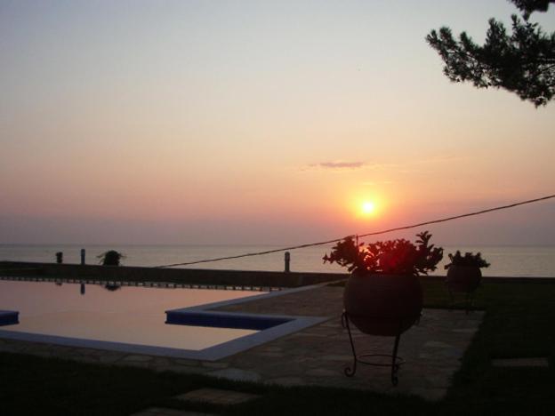 Olympos Beach Villas Litochoro Exterior photo