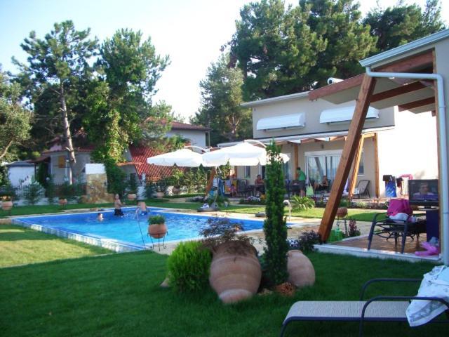 Olympos Beach Villas Litochoro Exterior photo